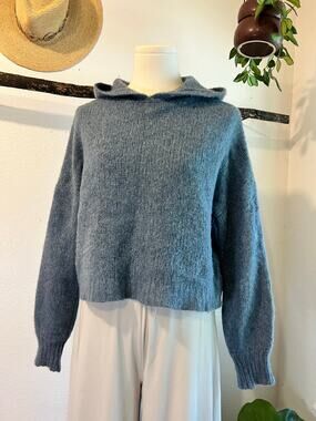 360 Cashmere Blue Cropped Hooded Slouchy 100% Cashmere Sweater Size XS
